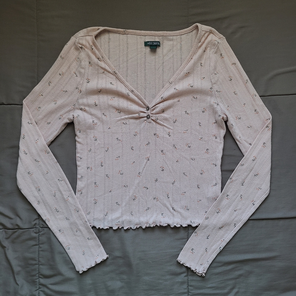 Wild Fable Women's Light Pink Floral Long-Sleeve Top